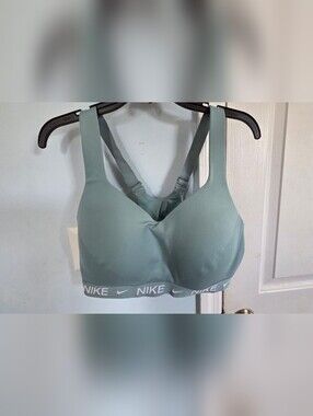 Nike Indy Plus Size Sports Bra